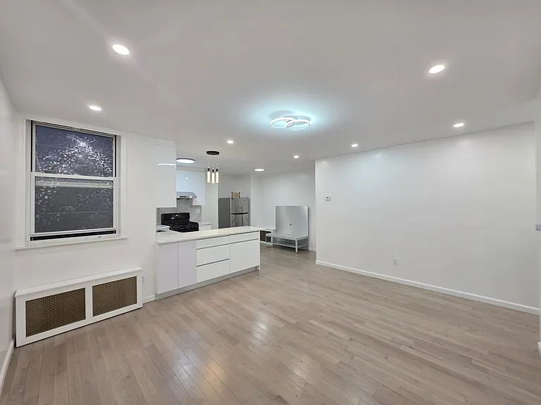 7318 12th Ave #1 — Photo 5