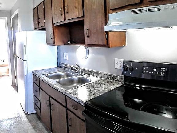 4th image of 245 Marble St APT 305