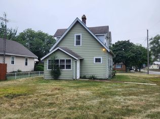 2702 10th St, Rockford, IL
