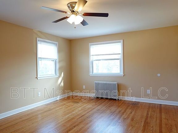 3rd image of 8802 Plymouth St APT 6