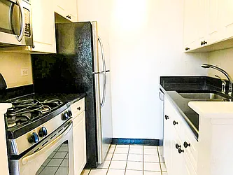 Rented by BLU Real Estate