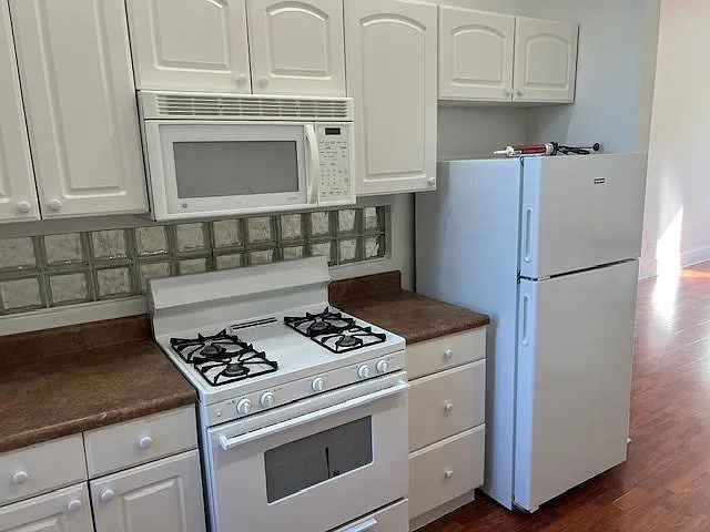 2469 W McMicken Ave #5 — Photo 8