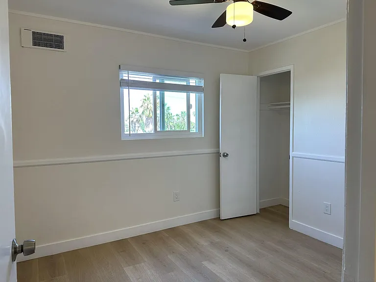 1450 Melrose Ave #103 — Photo 27