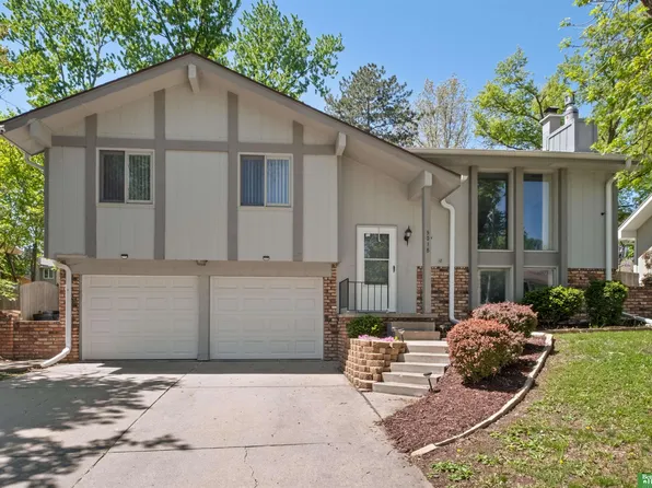 5018 S 149th St, Omaha, NE 68137