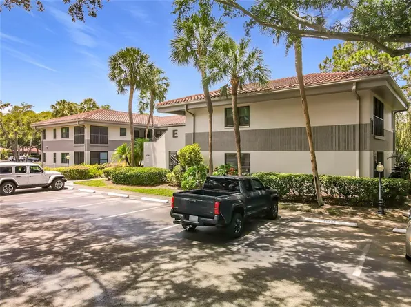 2650 Countryside Blvd APT E103, Clearwater, FL 33761