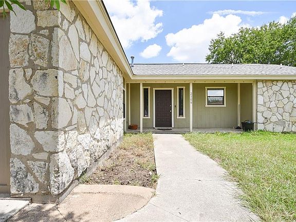 2nd image of 2106 Lazy Ridge Dr