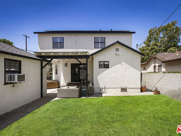 1132 N Reese Pl — Photo 42