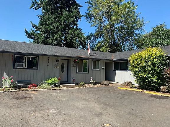 2nd image of 409 SE 165th Ave #0