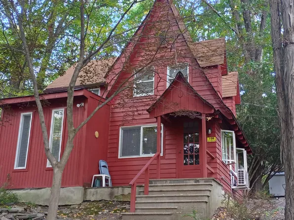 108 Rosewood Rd, Dingmans Ferry, PA 18328