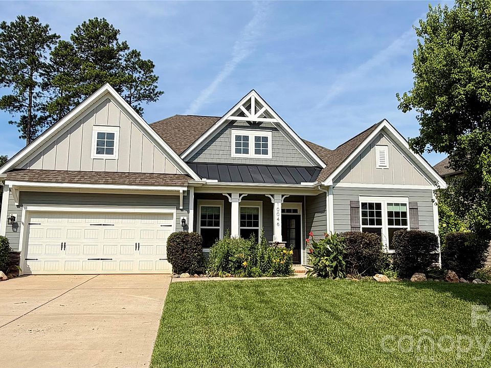 1st image of 10046 Fox Trotter Ln