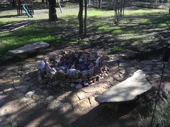 3rd image of 116 Whitetail Dr