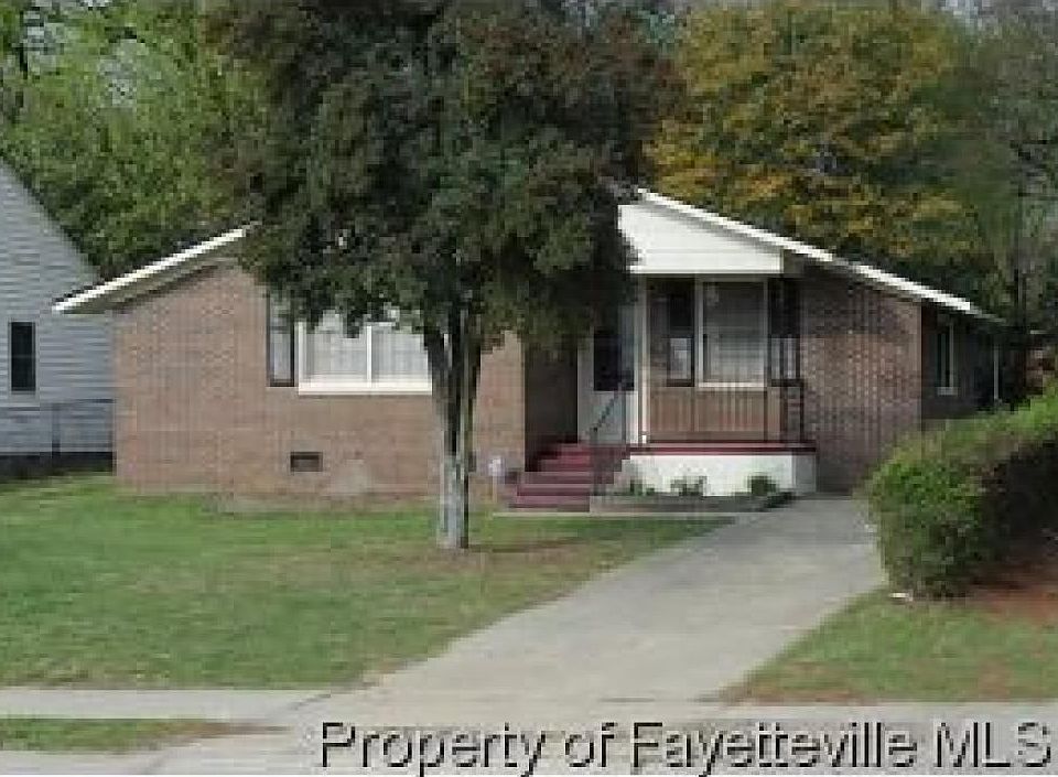 1st image of 907 Hillsboro St