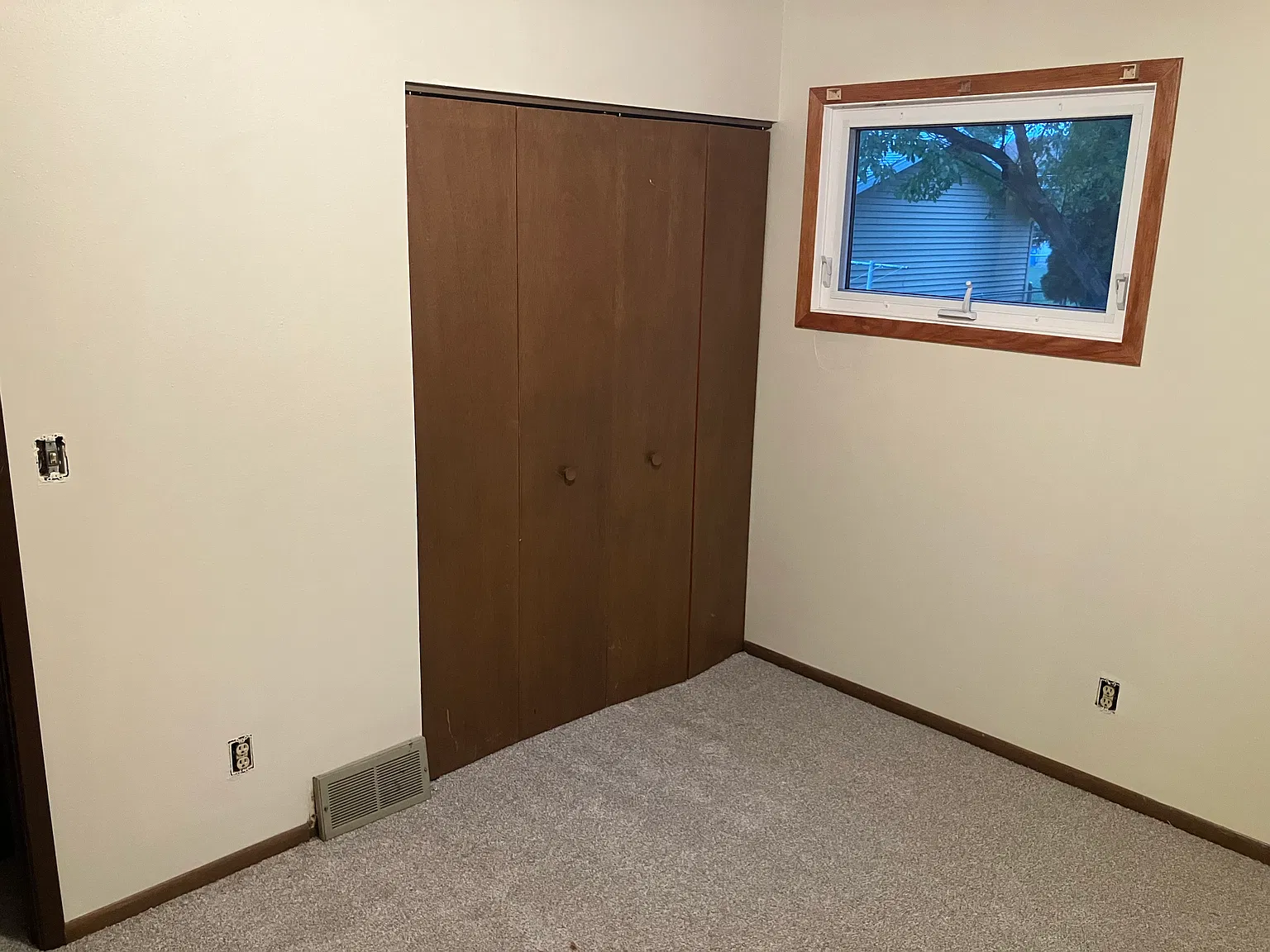 3 bed, 1920 sqft, $1,450 — Photo 3