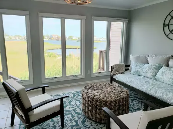 13487 Bella Vista Ln Unit 30, Ocean City, MD 21842