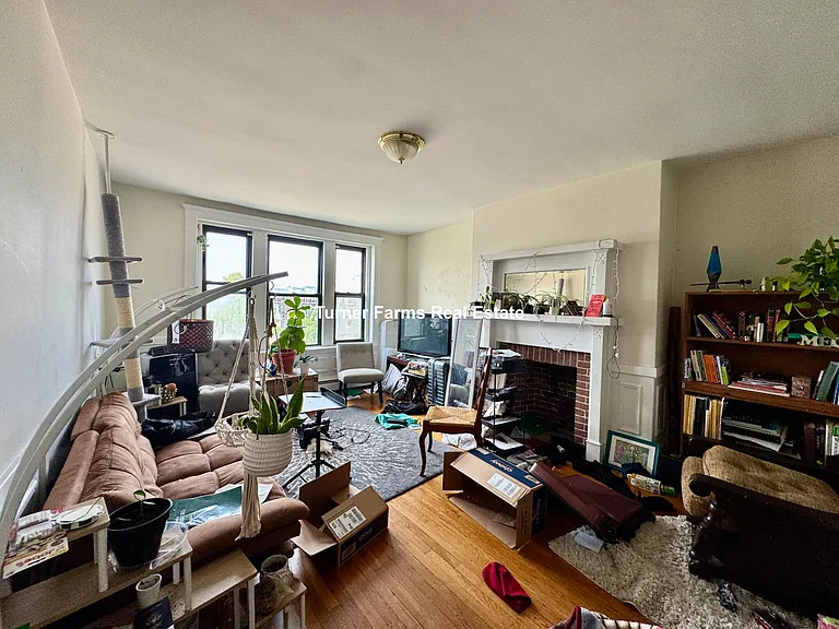 1680 Commonwealth Ave #4F — Photo 11