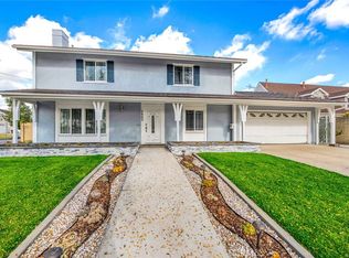 2903 E Collyer Ln, Anaheim, CA 92806