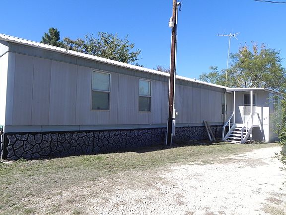 2nd image of 407 Lakeview Dr