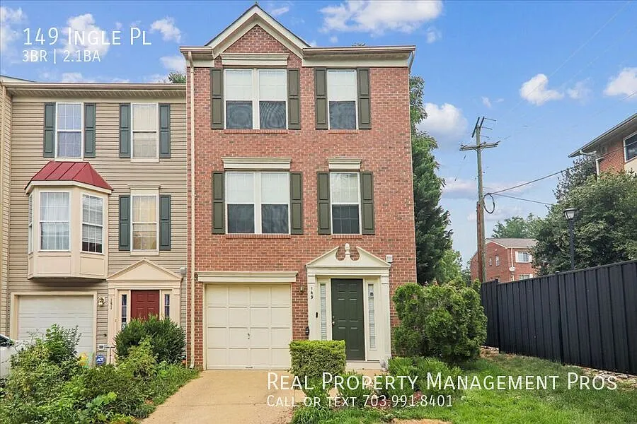 149 Ingle Pl