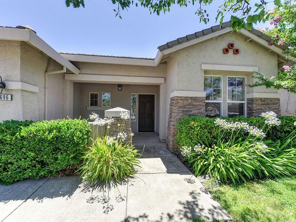 1st image of 1696 San Esteban Cir