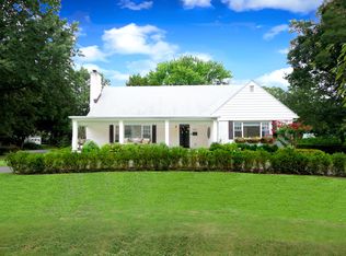 225 Sycamore Ave, Shrewsbury, NJ 07702