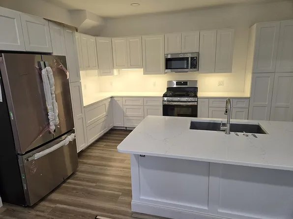 518 Conewango Ave, Warren, PA 16365