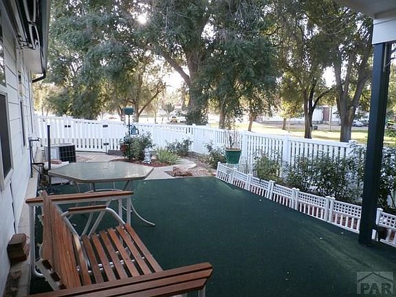 2nd image of 1605 Horseshoe Pl