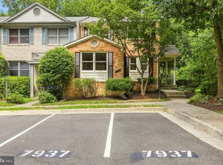 7937 Valleyfield Dr, Springfield, VA 22153