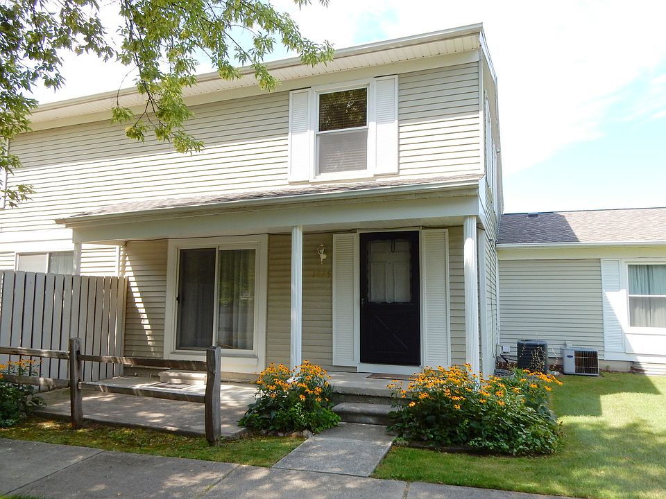 1st image of 1025 S Dayton St