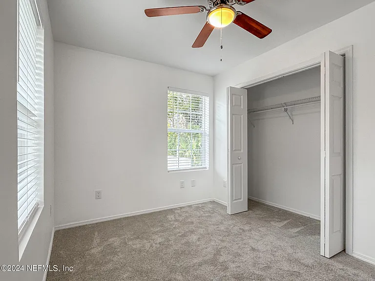 2220 Flesher Ave — Photo 26