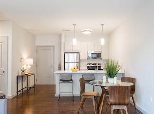 41 Marion St #U209, Brookline, MA 02446