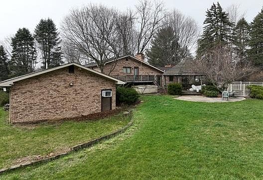 2nd image of 9595 Carpenter Rd