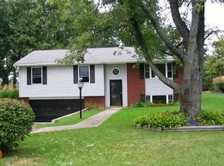 107 Sycamore Creek Rd SW, Etna, OH 43062