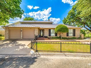 2225 Club House Ln, San Angelo, TX 76904