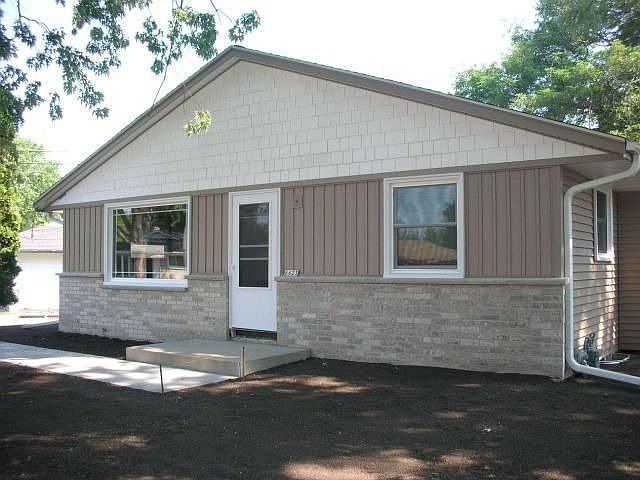 1st image of 6623 W Plainfield Ave