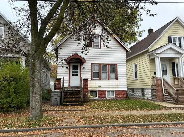 2005 West Orchard STREET, Milwaukee, WI 53204