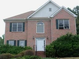 330 Riverbirch Ln, Lawrenceville, GA 30044