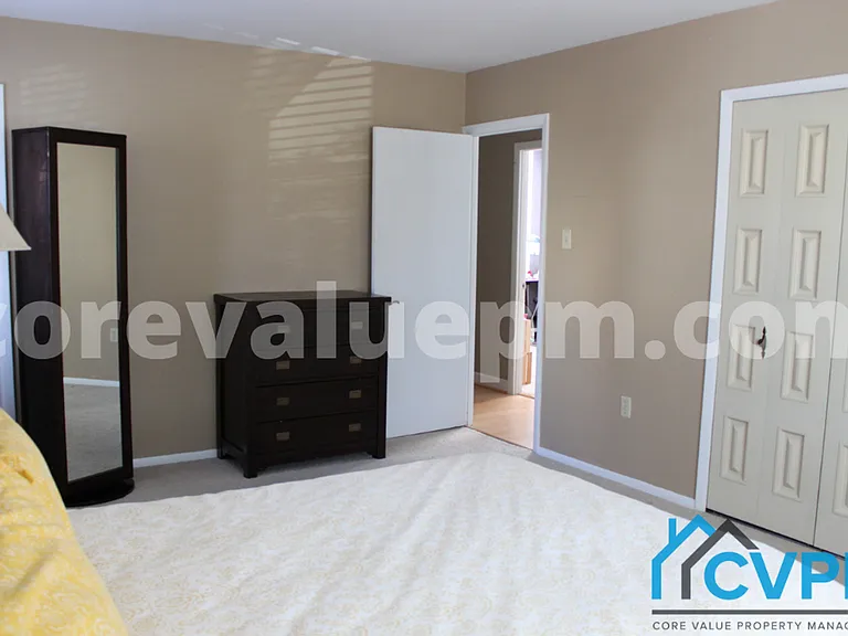 1771 Crofton Pkwy — Photo 14