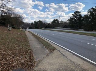 320 E Crossville Rd, Roswell, GA 30076