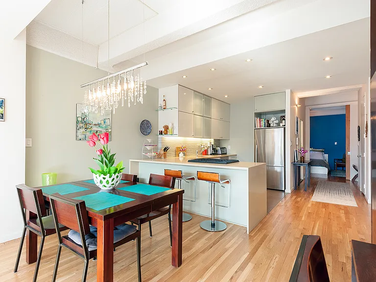 492 Henry St #4F — Photo 3