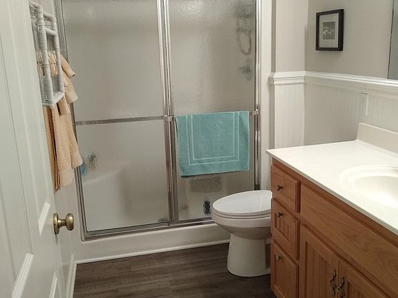 5th image of 8 Bungalow Village Way