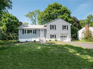 114 Ponus Ave, Norwalk, CT 06850