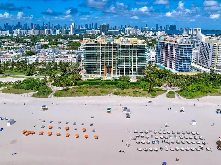 1455 Ocean Dr #902 — Photo 37