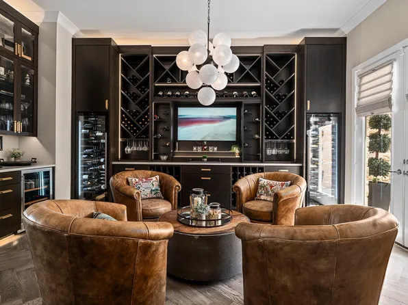 520 Woodside Ter, Austin, TX 78738
