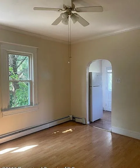 1318 Cornell St — Photo 3