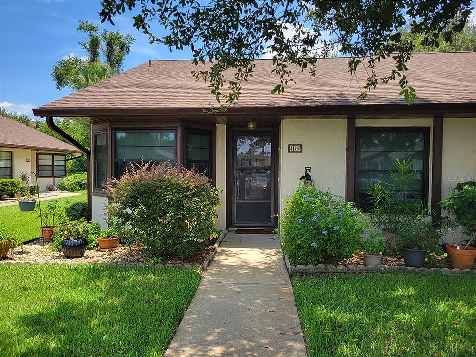 1st image of 965 Eastridge Dr #7F