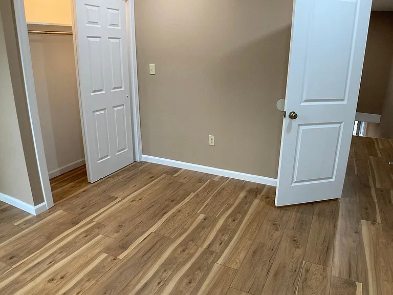 5166 Funston St — Photo 44