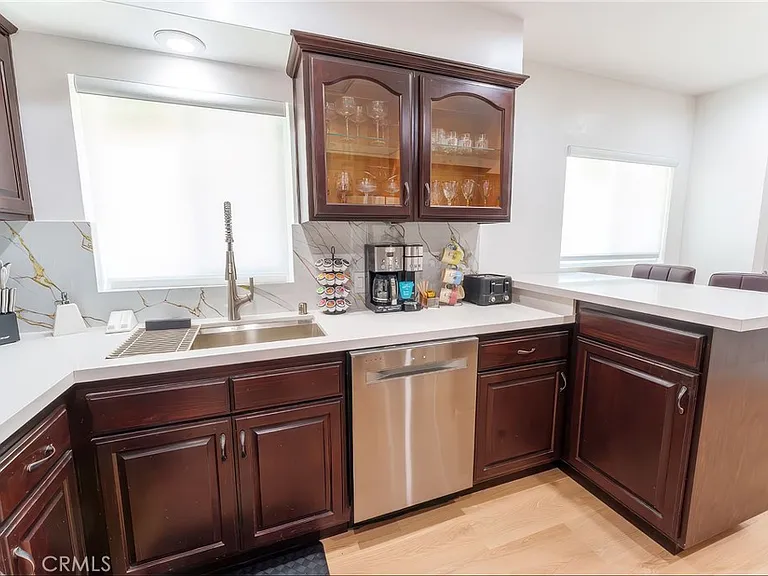12329 Oxford — Photo 1