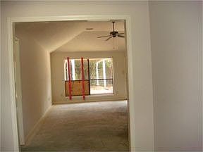 3rd image of 305 Edelweiss Dr