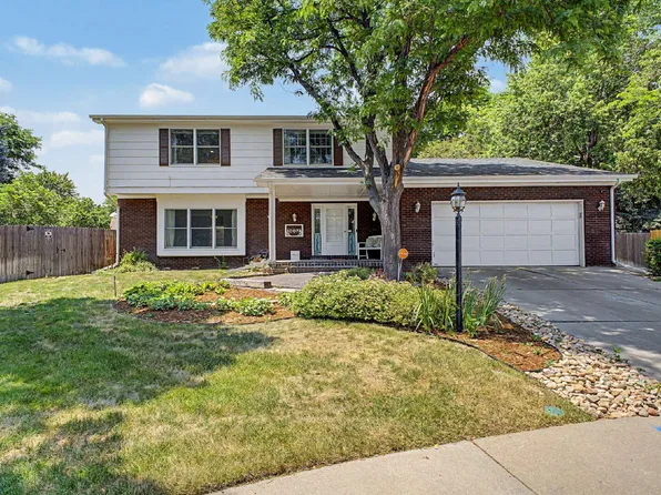 10074 E Lake Dr, Englewood, CO 80111