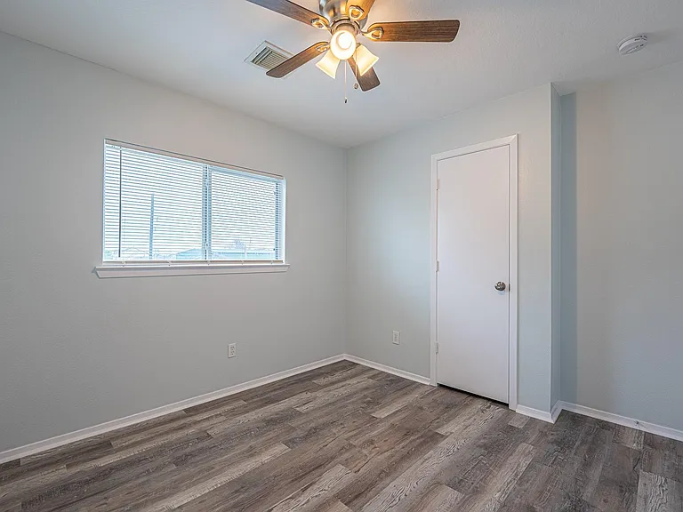 6247 Elton Knolls St — Photo 19